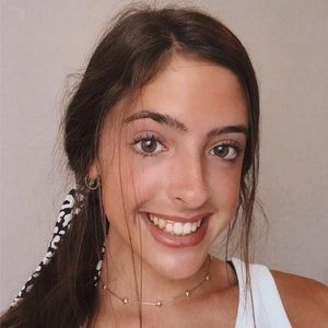 Meet your Posher, Annie